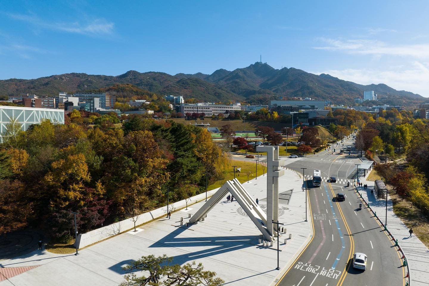 Review Đại học Quốc gia Seoul SNU chi tiết cho du học sinh 2026