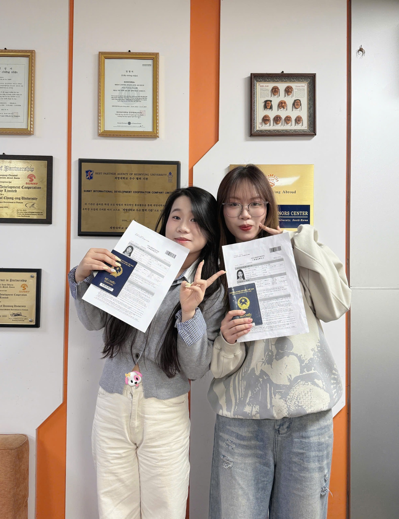 Học viên nhận visa