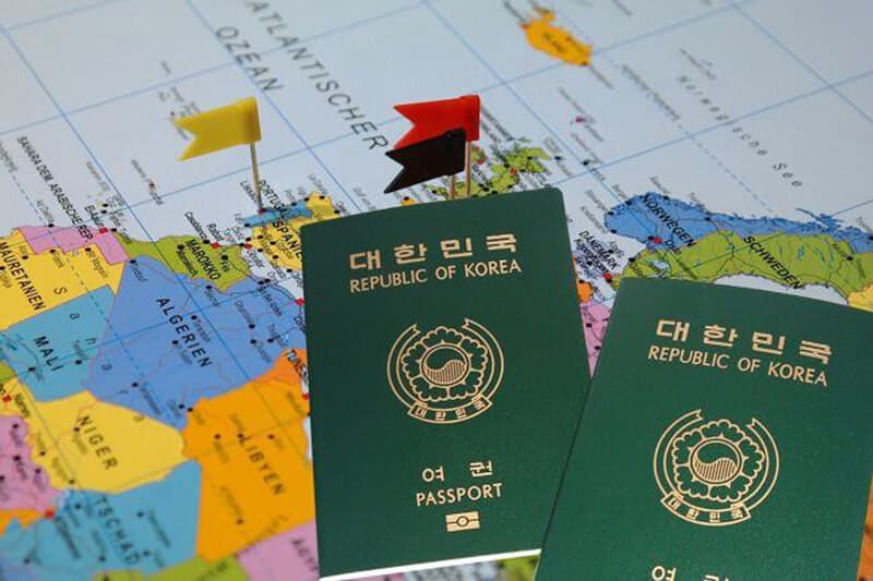Đi nộp hồ sơ xin visa càng sớm càng tốt