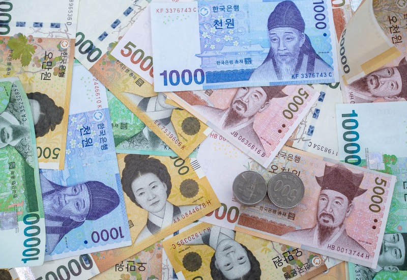 Hồ sơ và tài chính