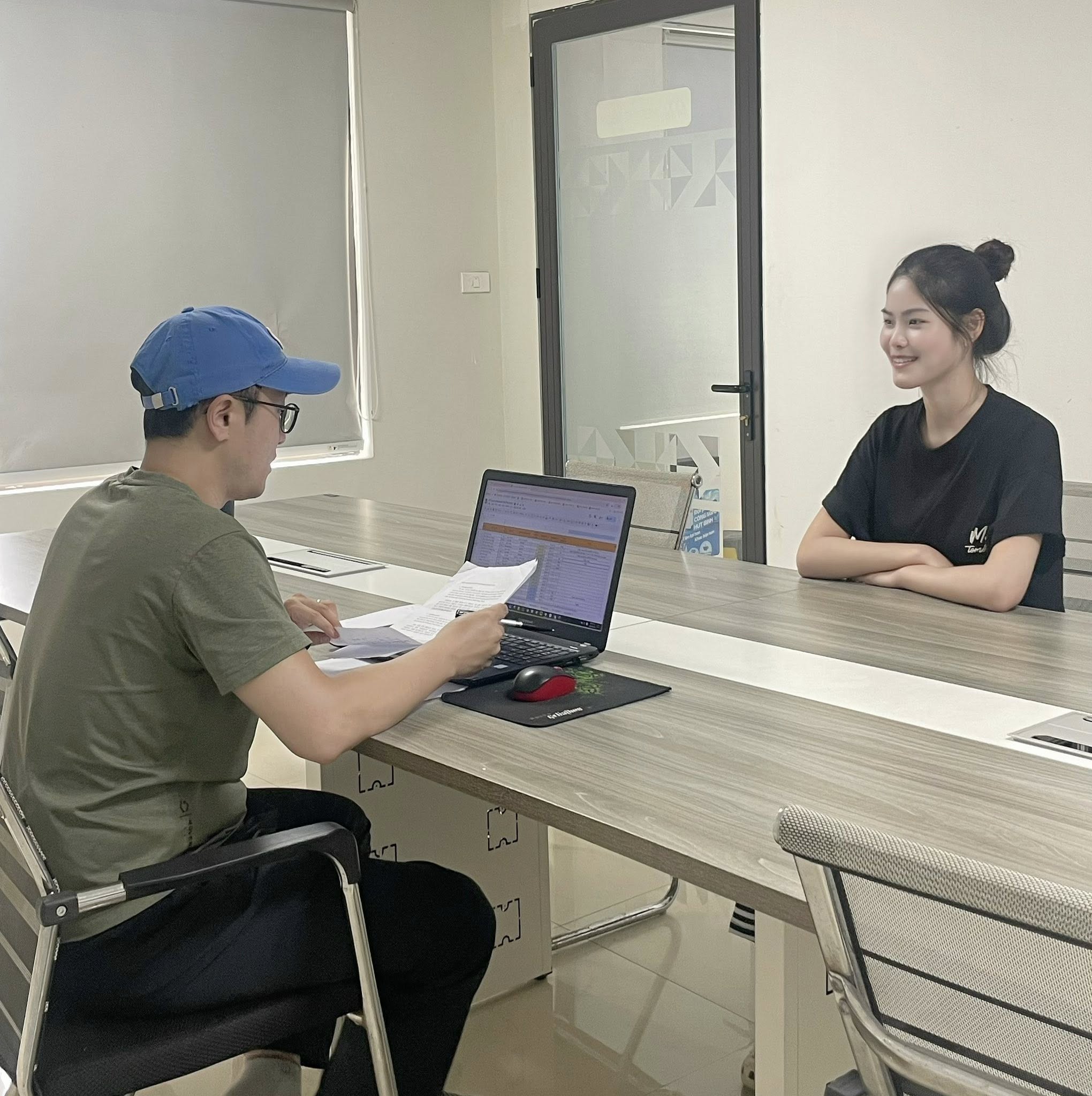 SUNNY — luyện phỏng vấn visa 1-1 với giáo viên người Hàn