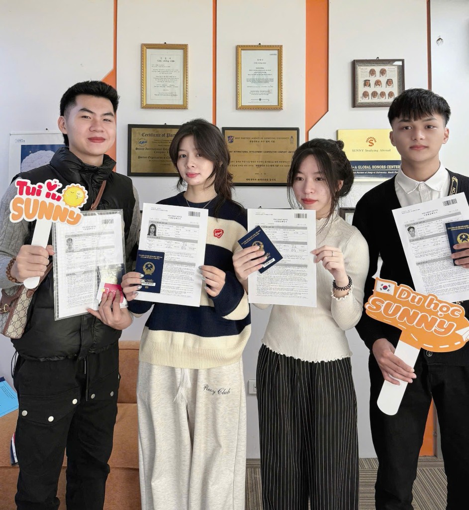 Học viên SUNNY nhận visa — 6